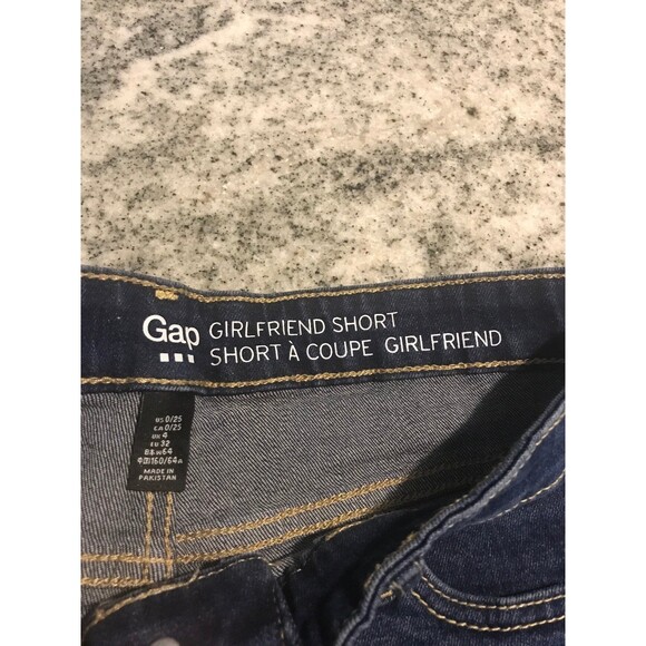 Gap girlfriend short nwt - Picture 2 of 6